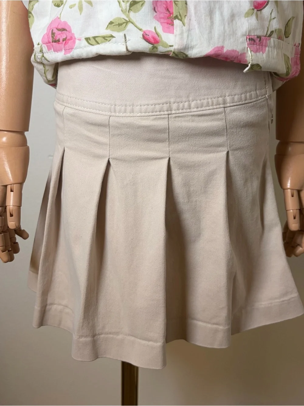 The Children's Place Beige Pleated Skort, Size 5